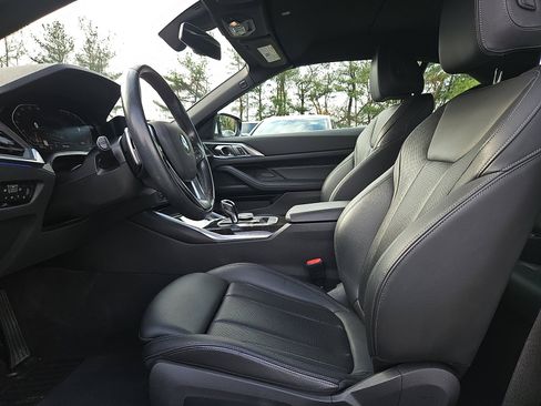 Used 2022 BMW 430i xDrive Convertible w/ Convenience Package image 14