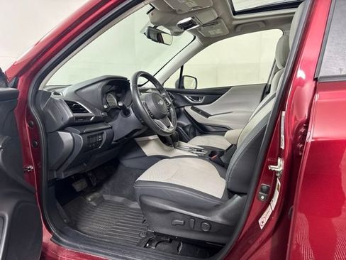 Used 2019 Subaru Forester Premium AWD/4WD image 11