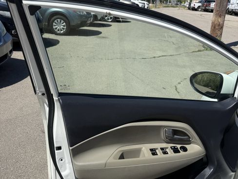 Used 2014 Kia Rio LX w/ Power Package FWD image 18