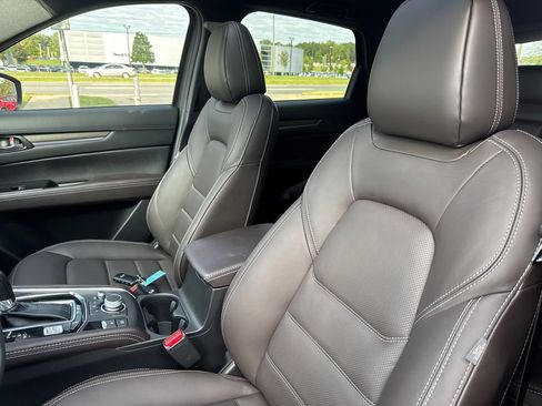 New 2025 MAZDA CX-5 Signature image 9