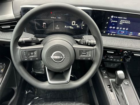 New 2026 Nissan Kicks SV image 14