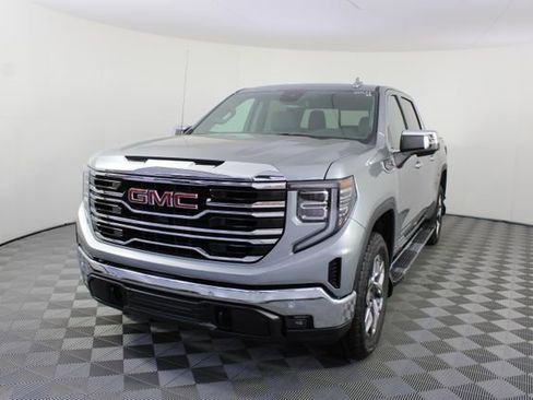 New 2026 GMC Sierra 1500 SLT AWD/4WD image 24