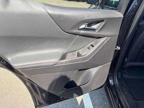 Used 2026 Chevrolet Equinox RS w/ LPO, Floor Liner Package AWD/4WD image 13
