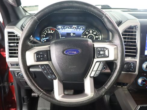Used 2015 Ford F150 Platinum w/ Equipment Group 701A Luxury AWD/4WD image 36