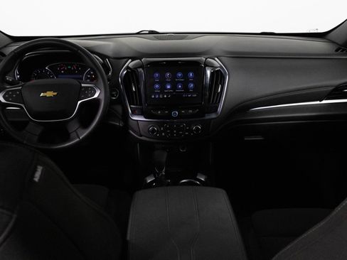 Used 2023 Chevrolet Traverse LT FWD image 19