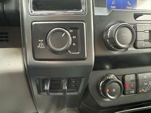 Used 2021 Ford F350 XLT w/ XLT Premium Package image 22