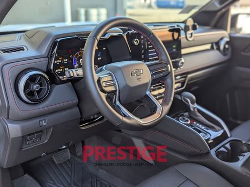 Used 2024 Chevrolet Colorado Z71 w/ LPO, Dark Essentials Package image 18