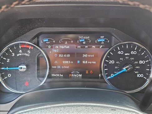 Used 2021 Ford F250 Platinum w/ FX4 Off-Road Package AWD/4WD image 12