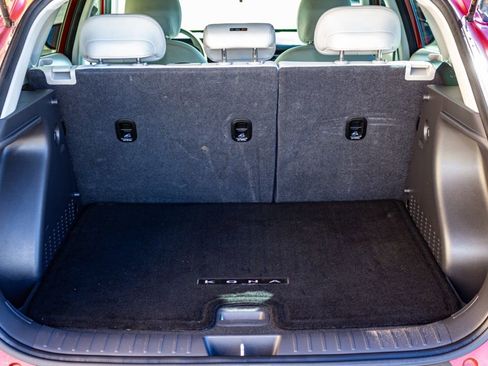 Used 2024 Hyundai Kona SE image 5