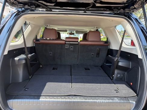 Used 2017 Toyota 4Runner Limited RWD image 32