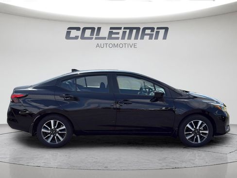 New 2025 Nissan Versa SV w/ Trunk Package FWD image 6