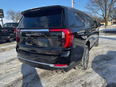 New 2026 GMC Yukon XL Denali w/ Sun & Power Step Package image 8