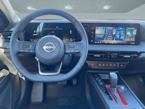 New 2026 Nissan Kicks SR w/ Cold Weather Package image 25