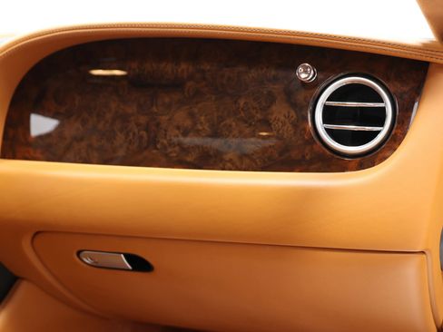 Used 2015 Bentley Continental GT AWD/4WD image 96