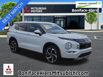 Used 2024 Mitsubishi Outlander SE Black Edition