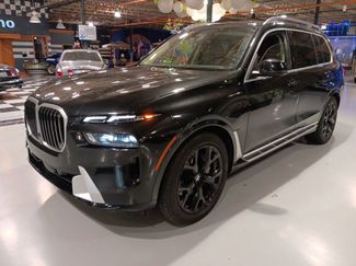 Used 2024 BMW X7 xDrive40i video 1