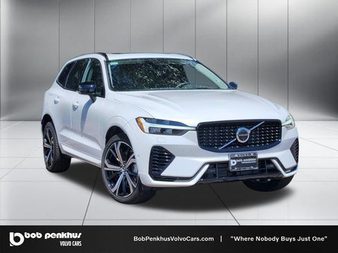 Used 2024 Volvo XC60 T8 Ultimate w/ Protection Package Premier AWD/4WD image 1
