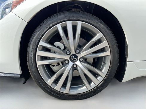 Used 2024 INFINITI Q50 Sensory image 32