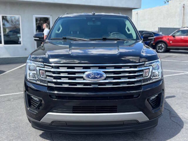 Used 2020 Ford Expedition XLT w/ Equipment Group 202A RWD image 8