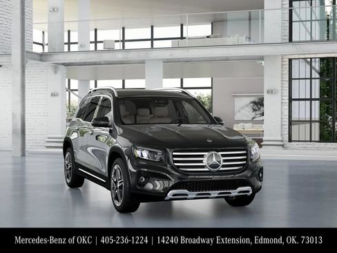 Used 2026 Mercedes-Benz GLB 250 image 9