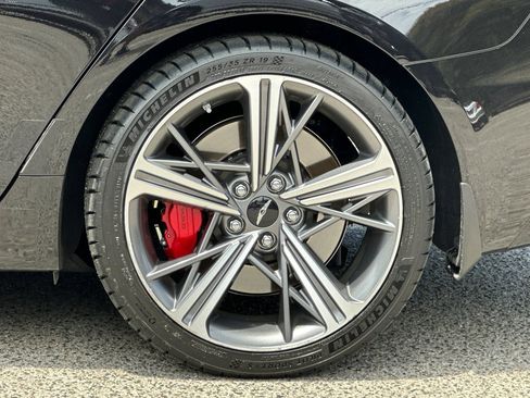 Used 2024 Genesis G70 3.3T Advanced w/ Sport Prestige Package RWD image 34