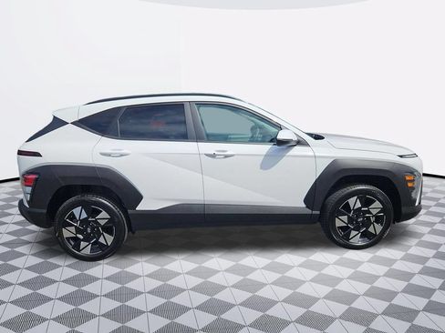 Certified 2025 Hyundai Kona SEL AWD/4WD image 7