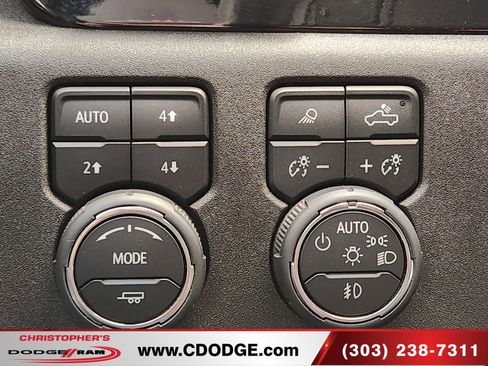 Used 2024 Chevrolet Silverado 2500 High Country w/ High Country Premium Package AWD/4WD image 30