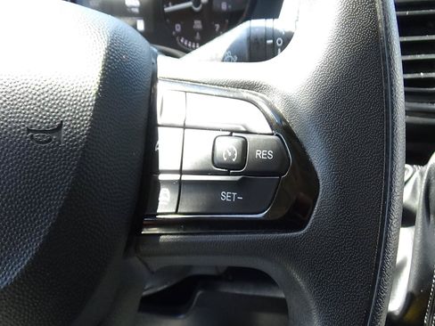 Used 2026 RAM ProMaster 2500 w/ Convenience Group FWD image 18