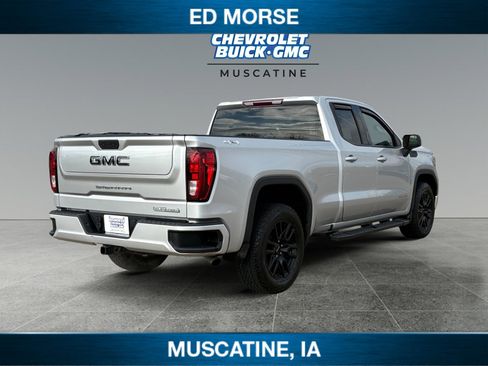 Used 2022 GMC Sierra 1500 Elevation w/ LPO, Elevation Black Package image 5