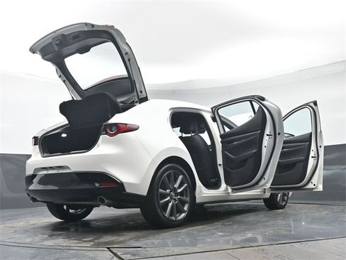 Used 2023 MAZDA MAZDA3 s image 44