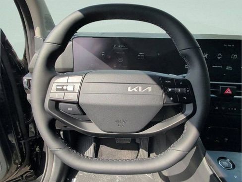 New 2026 Kia Sportage LX image 30