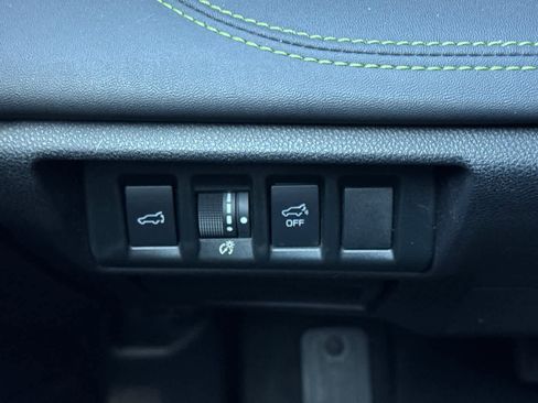 Certified 2024 Subaru Outback Onyx Edition AWD/4WD image 33
