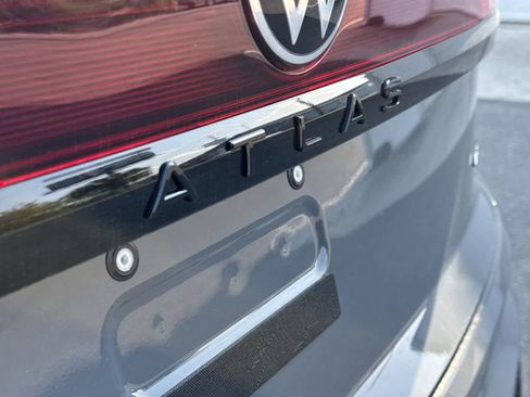 New 2026 Volkswagen Atlas Cross Sport SEL R-Line AWD/4WD image 11