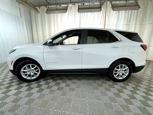 Used 2022 Chevrolet Equinox LT image 14