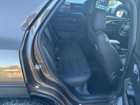 Used 2022 Chevrolet TrailBlazer ACTIV w/ Technology Package image 35