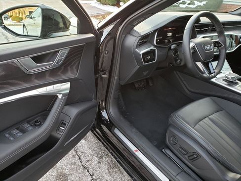 Used 2025 Audi A6 Premium Plus w/ Premium Plus Package image 8