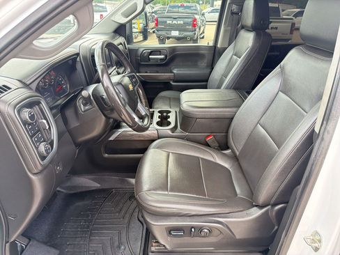 Used 2023 Chevrolet Silverado 2500 LTZ w/ LTZ Convenience Package AWD/4WD image 5