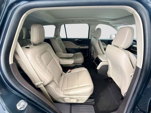 Used 2022 Lincoln Aviator Reserve w/ Elements Package Plus RWD image 21