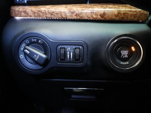 Used 2014 Maserati Quattroporte GTS image 18