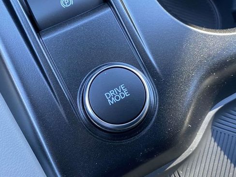 New 2026 Ford Explorer Active w/ Active Comfort Package image 20