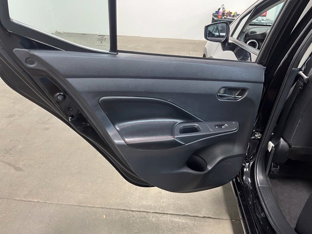 Used 2024 Nissan Versa SR FWD image 19
