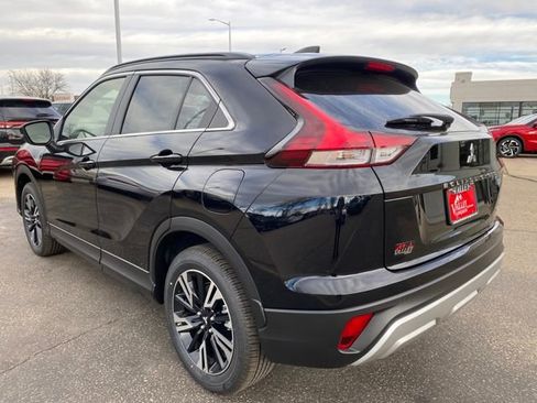 New 2026 Mitsubishi Eclipse Cross SE image 3