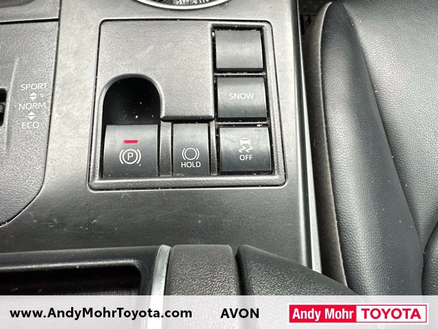 Used 2023 Toyota Highlander XLE FWD image 14