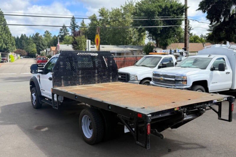 Used 2021 Ford F550 4x4 Regular Cab Super Duty image 3