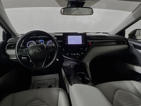 Used 2024 Toyota Camry SE FWD image 30