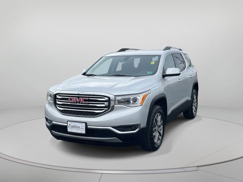 Used 2019 GMC Acadia SLE image 8