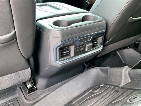 Used 2020 GMC Sierra 1500 SLT w/ SLT Premium Plus Package AWD/4WD image 33
