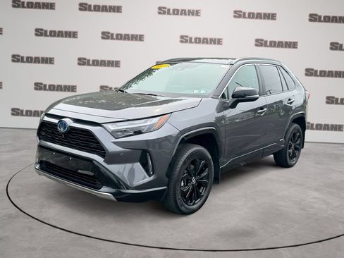 Used 2023 Toyota RAV4 XSE AWD/4WD image 1