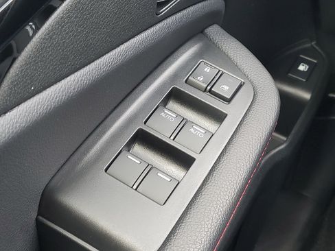 Certified 2024 Honda Ridgeline Black Edition image 18
