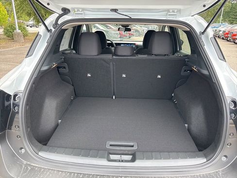 New 2026 Nissan Kicks SV image 15